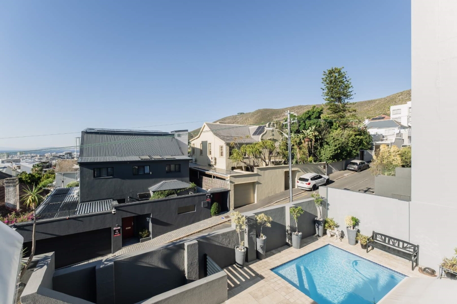 4 Bedroom Property for Sale in Fresnaye Western Cape